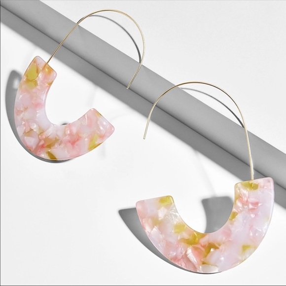 Geometric Acrylic Earrings.SOLD - Picture 3 of 5